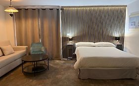 Estudios Suites Placentines
